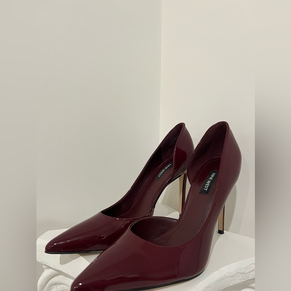 Nine West heels - Picture 2 of 4